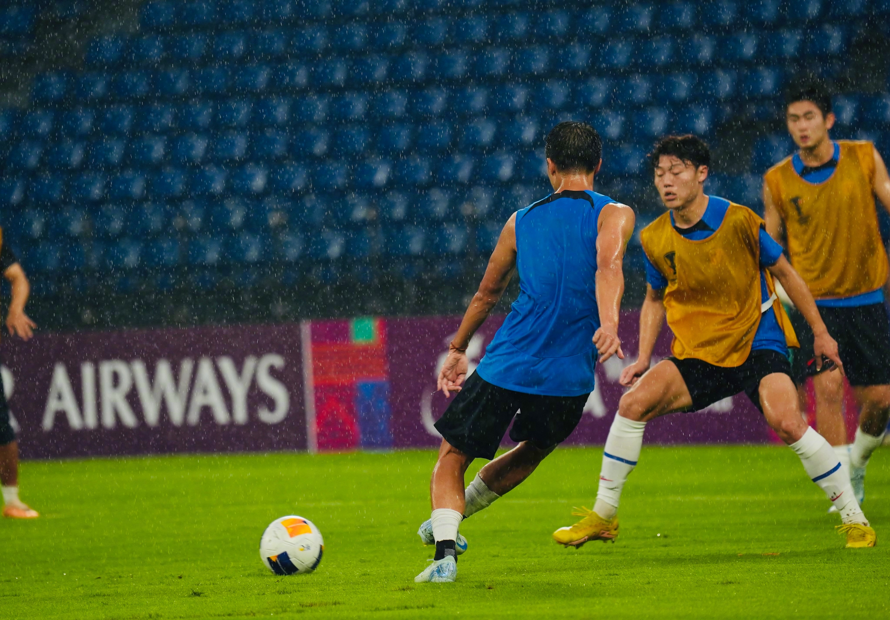 国际比赛日亚特兰大远射贴柱:亚冠节点到来,悬念犹存,年轻球员得到机会的简单介绍 国际比赛日亚特兰大远射贴柱:亚冠节点到来,悬念犹存,年轻球员得到机会的简单介绍