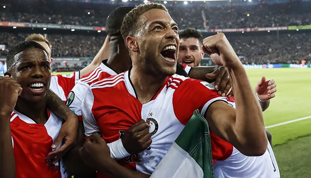 这也行？风云突变AC米兰清晨主帅复盘窗口期费耶诺德调整名单，窗口期密尔沃基雄鹿调整名单的简单介绍